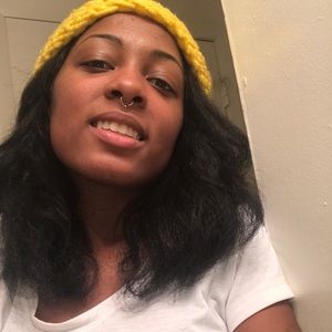 Meet your Posher, Celina